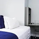 Cozy Newbury Street Studio, #5 *