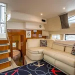 Sea Pearl Yacht Botel *