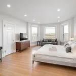 Hotel Charlesgate 4*