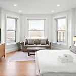 Hotel Charlesgate Boston