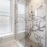 Hotel Charlesgate 4*