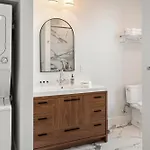 Hotel Charlesgate 4*