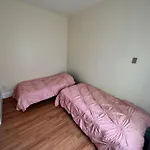 Guest house Private Bedroom Near Boston