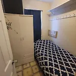 Private Bedroom Near Guest house