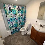 Private Bedroom Near Guest house Boston
