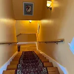 Beautiful 2-bedroom, 2-bath Townhouse Apartment
