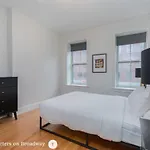 West Broadway Quarters By Thatch * Boston