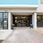 Spacious Beacon Hill 1Br Wviews Gym Bos-495