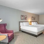 Hilton Garden Logan Airport 3* Boston