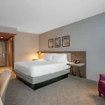 Hilton Garden Logan Airport