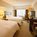 Hampton & Crosstown Center Hotel