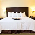 Hampton Inn & Suites Boston Crosstown Center