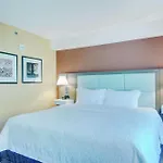 Hotel Hampton & Crosstown Center Boston