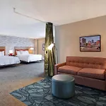 Hotel Home2 By Hilton South Bay 3*