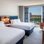 Hampton By Hilton At The Seaport District 3*