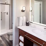 Homewood By Hilton Seaport District 3*