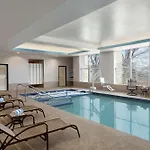 Doubletree By Hilton - Cambridge Hotel