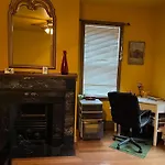Victorian House With Irish Leave Apartment *