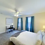 Spacious 3 Bed, In Unit Laundry, Free Prkng *