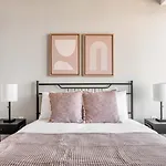 Theatre District 2Br W Wd Gym Nr Theaters Bos-251A