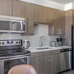 Back Bay W Gym Wd Nr Shopping Bos-868 Apartment
