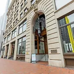 Downtown Studio W Gym Wd Nr Waterfront Bos-985