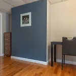 Central 3 Bed 1 Bath In Historic Building