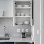 Apartment Brighton Jr 1br W Gym Laundry On The River Bos-999
