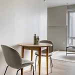 Brighton Jr 1Br W Gym Laundry On The River Bos-999