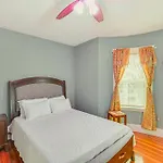 Boston Vacation Rental About 4 Mi To Fenway Park!