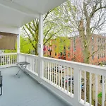 Boston Vacation Rental About 4 Mi To Fenway Park!