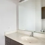 East Cambridge 2br W Gym Wd Nr Lechmere T Bos-893 * Boston