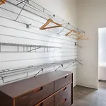 East Cambridge 2br W Gym Wd Nr Lechmere T Bos-893 *