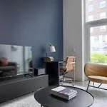 East Cambridge 2br W Gym Wd Nr Lechmere T Bos-893 Apartment Boston