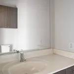 East Cambridge 2br W Gym Wd Nr Lechmere T Bos-893 *