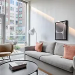East Cambridge 2br W Gym Wd Nr Lechmere T Bos-893 Apartment *