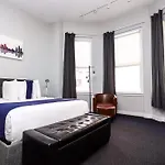 Large Stylish Newbury Street W/ Kitchen * Boston