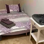 Brighton Sleeps 3 - Steps To Bus Line *