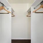 Back Bay 2br W Rooftop Gym Nr Shopping Bos-877 Apartment Boston