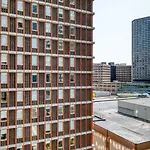 Back Bay 2br W Rooftop Gym Nr Shopping Bos-877 * Boston