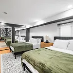 Modern 2 Bed Apt Mins To Fenway 5 Min To Train