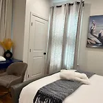 Holiday home Harvrd-mit-b.u./parkfree/single Family