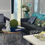 Amazing Downtown View Guest house Boston