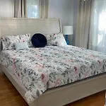 Amazing Downtown View Guest house *