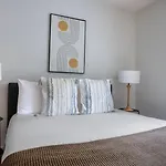 South End 2Br W Wd Nr Shops Bos-938