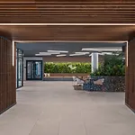 Blueground Revere Spa Gym Pool Wd Lounge Bos-1101