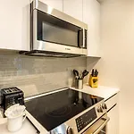 In Downtown Seaport Apartment *