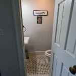 Homestay Large W/ Private Bath,great Location Boston