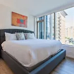 Luxury Apt With Kitchen And Pool