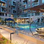 East Cambridge 2Br W Gym Wd Nr Lechmere T Bos-869